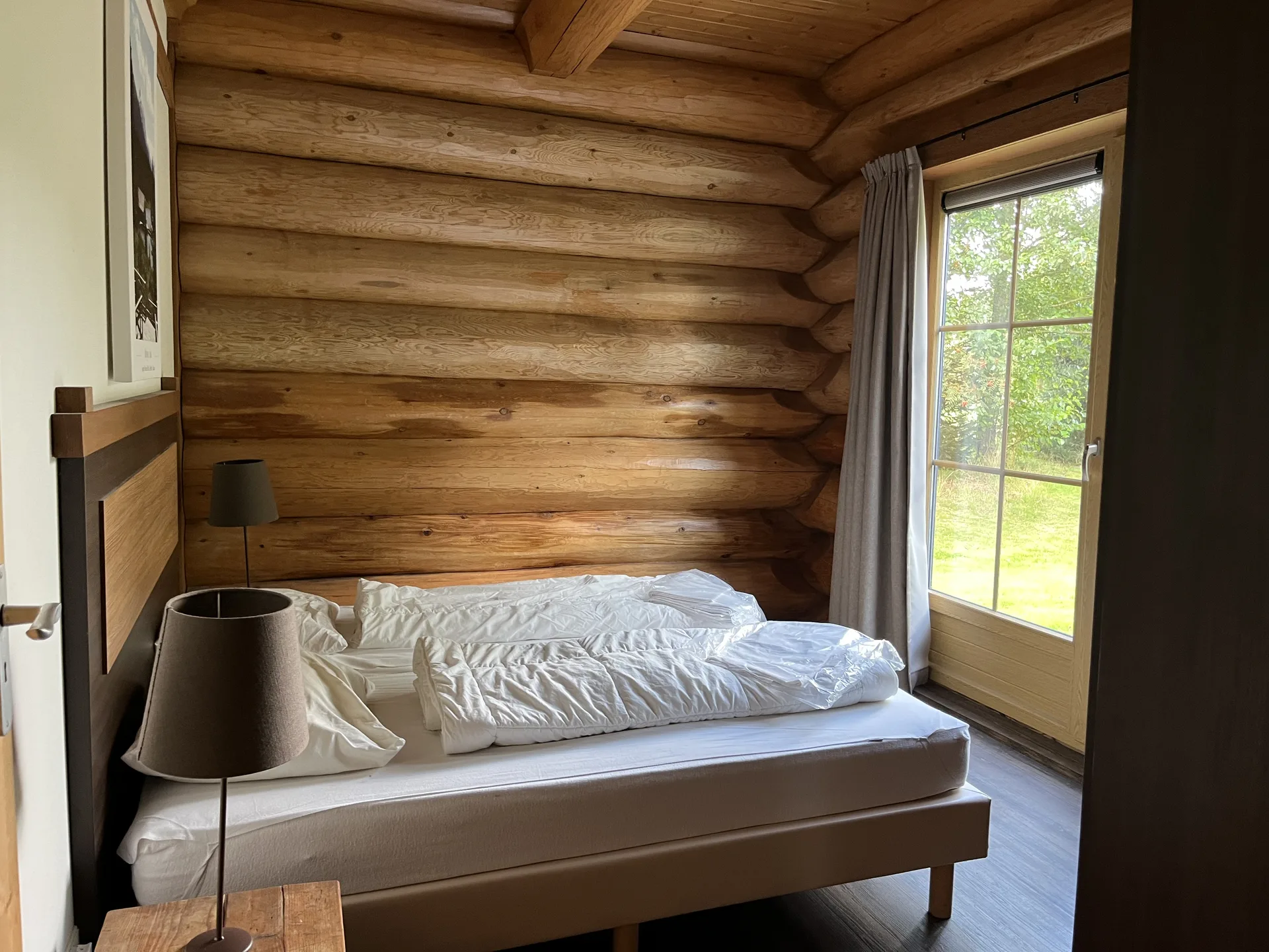 cedar-spirit-slaapkamer-beneden-01