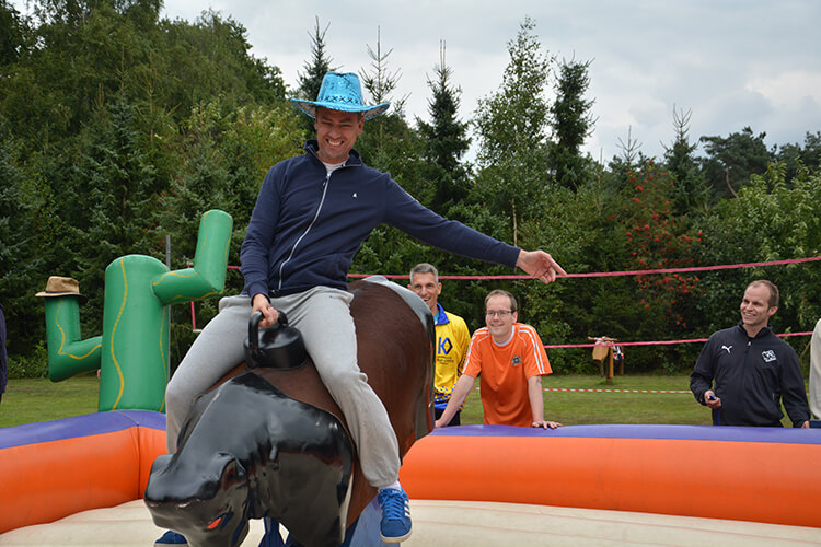 rodeostier huren melody ranch